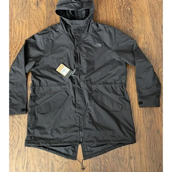 NWT The North Face City Breeze WATER REPELLANT Rain Parka